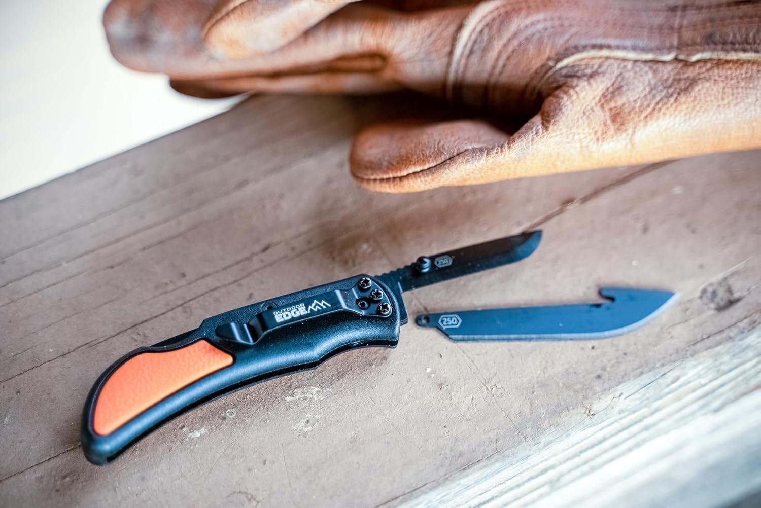 imageOUTDOOR EDGE Razor EDC Lite Folding Pocket Knife with Clip Compact 25 Replaceable Blade Knife with RazorSafe Blades Perfect Small Blade for Men Women Work ampamp Camping Orange 2 Black BladesOrange