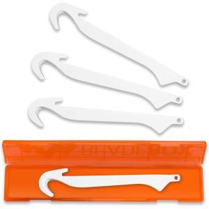 OUTDOOR EDGE 3.5″ RazorSafe Replacement Knife Blades, 6 Pieces(3.5″ Gutting)